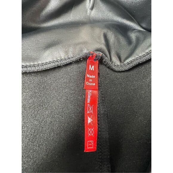 Faux Leather Black Shiny Leggings Size M - Picture 3 of 10